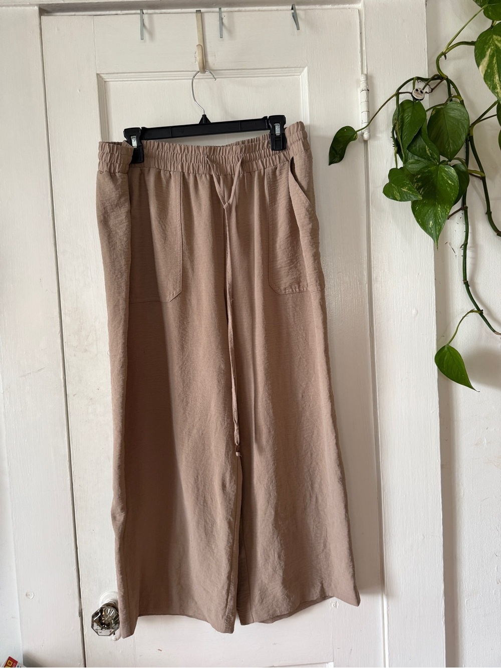 New York Clothing Co NYCC  XLBeige Wide-Leg Drawstring Joggers